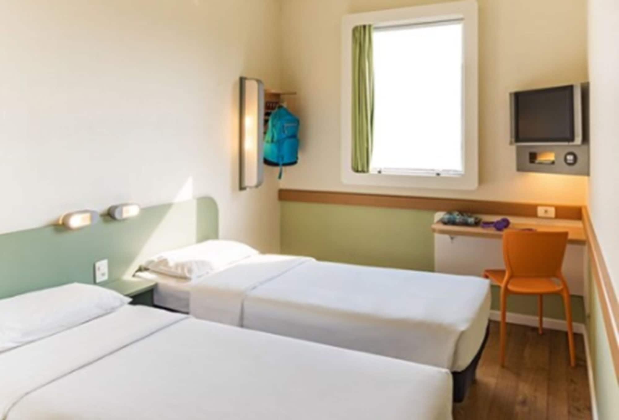Ibis Budget Belem Экстерьер фото
