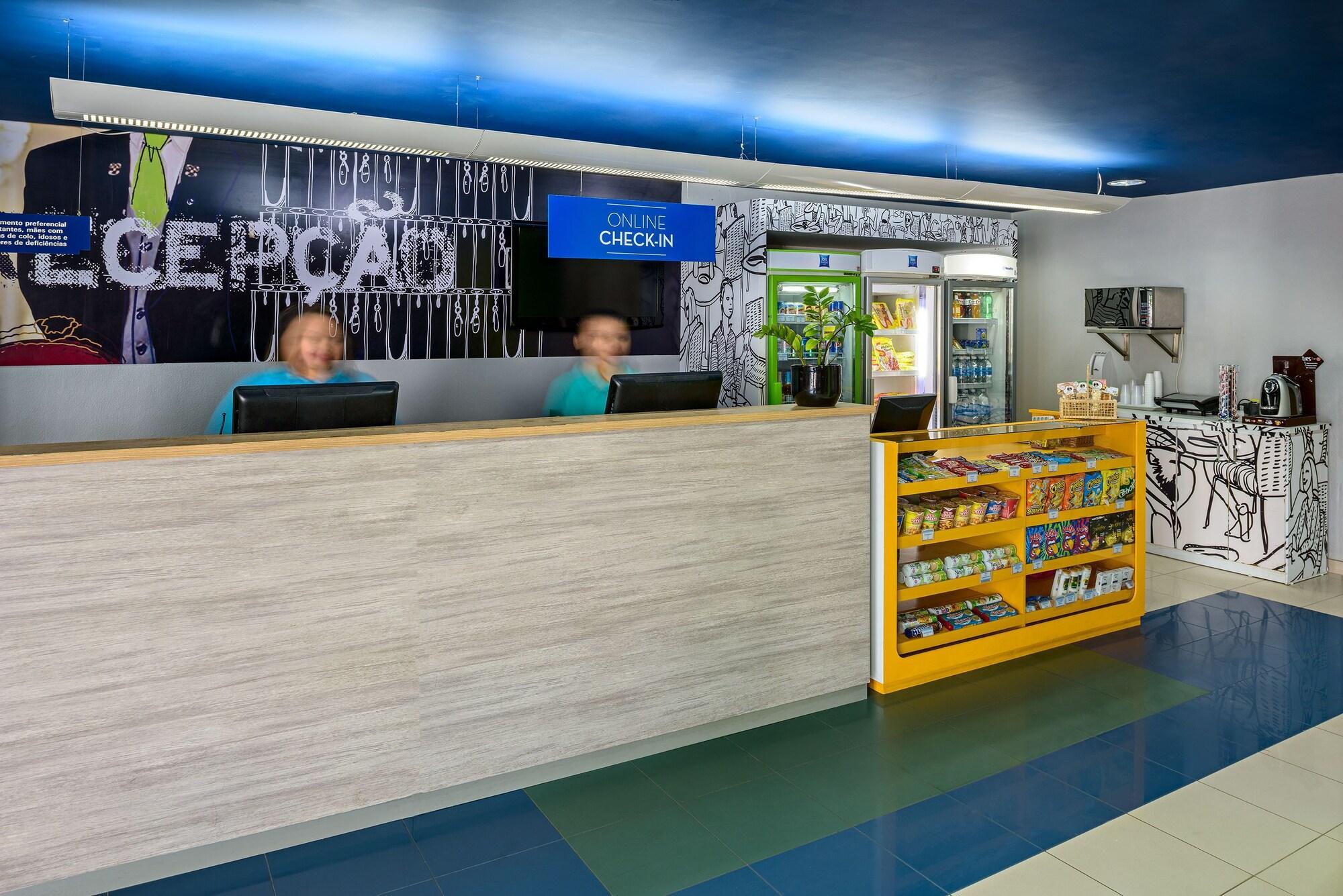 Ibis Budget Belem Экстерьер фото