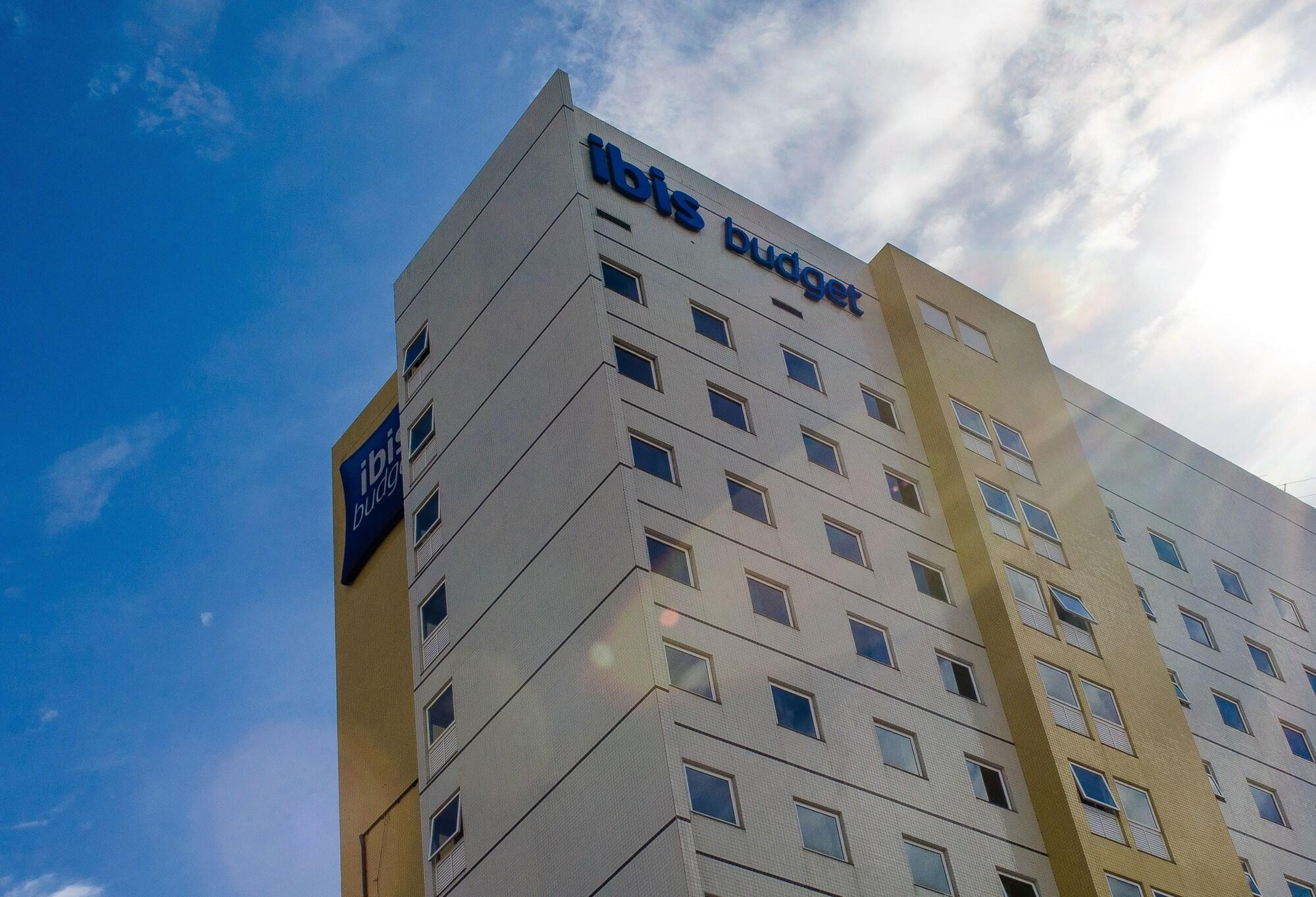 Ibis Budget Belem Экстерьер фото